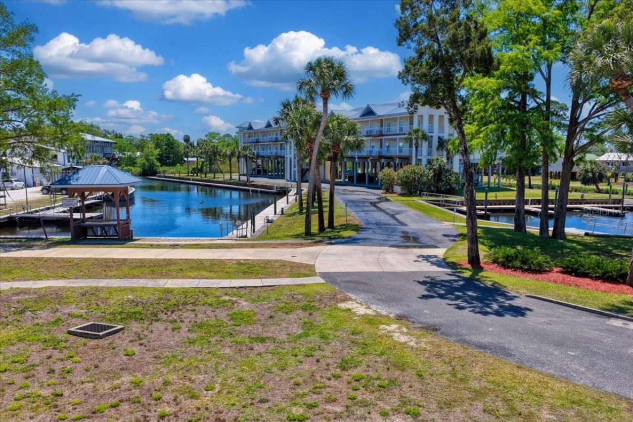 54 SE 910th Avenue, Unit 115, Suwannee, FL 32692 Photo