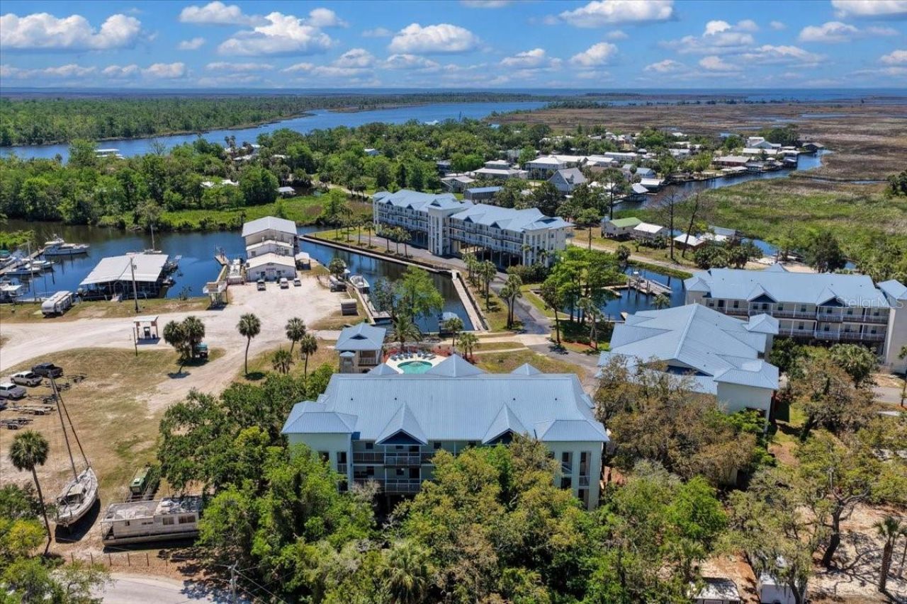 54 SE 910th Avenue, Unit 115, Suwannee, FL 32692 Photo