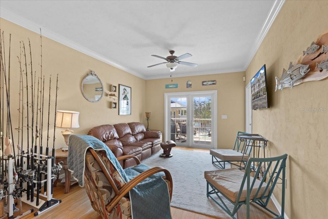 54 SE 910th Avenue, Unit 115, Suwannee, FL 32692 Photo