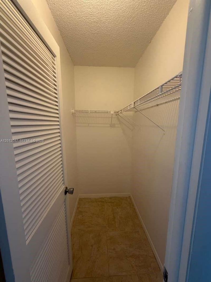 500 Executive Center Dr , Unit 5C, West Palm Beach, FL 33401 Photo