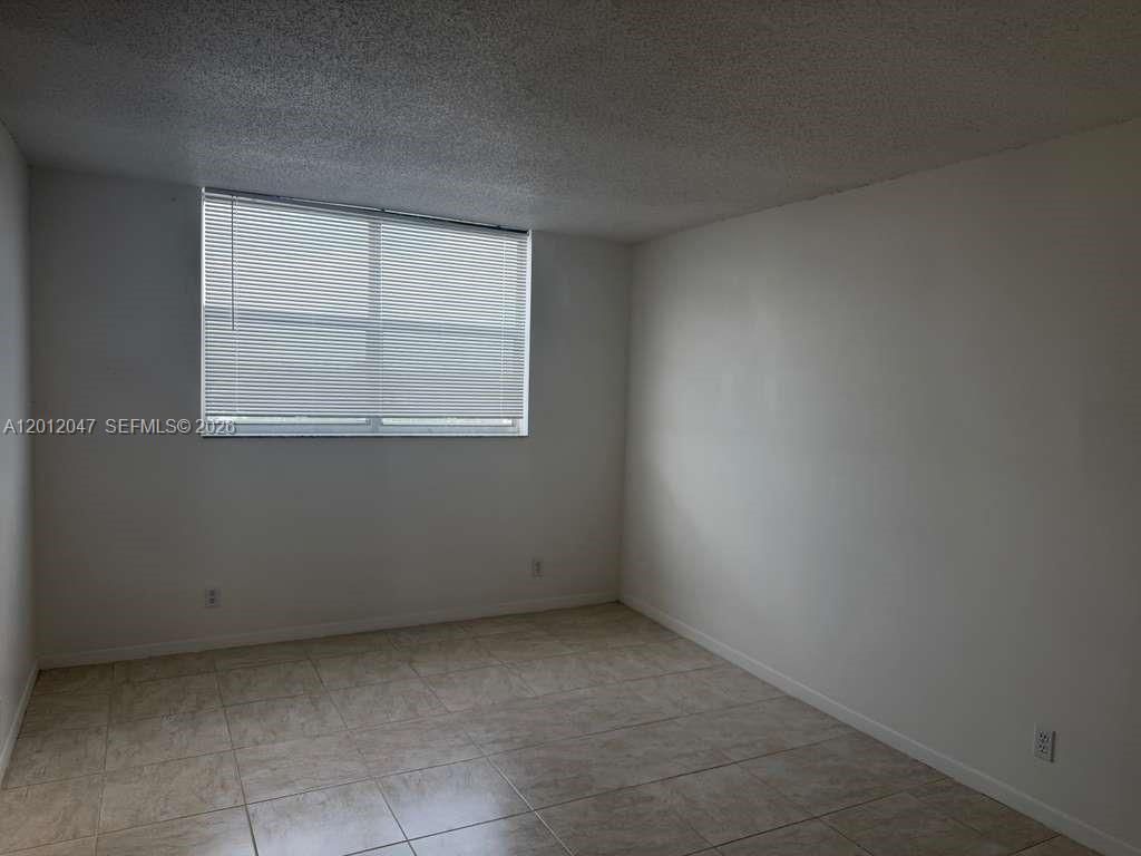 500 Executive Center Dr , Unit 5C, West Palm Beach, FL 33401 Photo