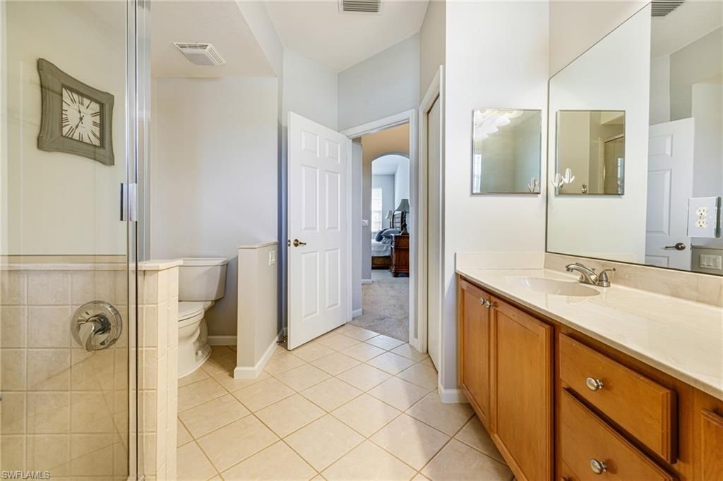 19081 Ridgepoint Dr , Unit 201, Estero, FL 33928 Photo