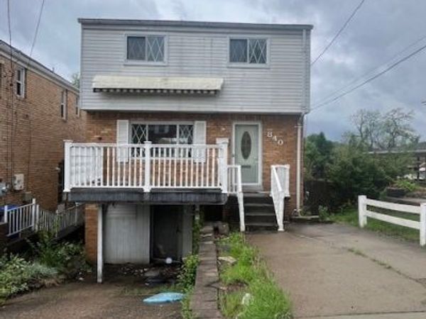 840 Dunster , Pittsburgh, PA 15226