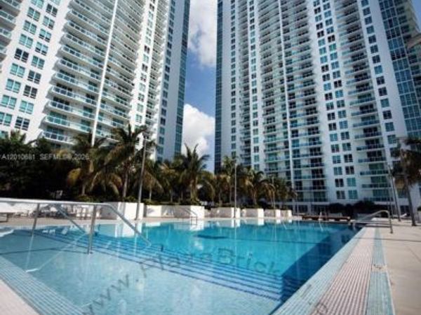 951 Brickell Ave , Unit 1001, Miami, FL 33131