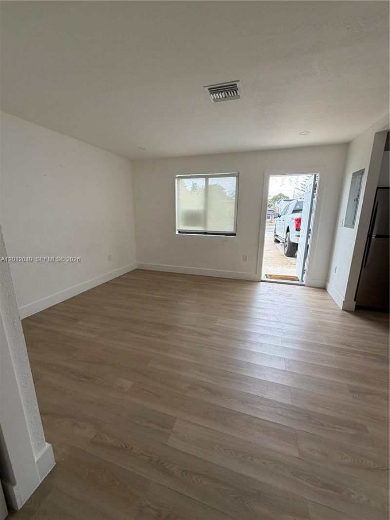 1825 NW 74th Ter, Unit 1825, Miami, FL 33147 Photo