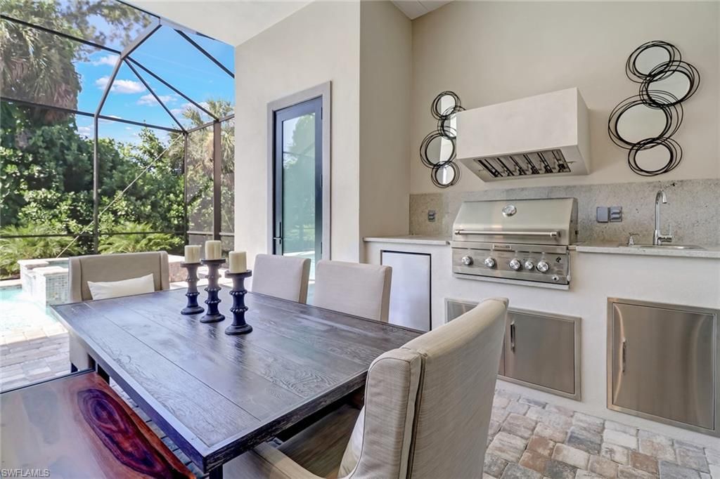 2875 Coco Lakes Dr, Naples, FL 34105 Photo