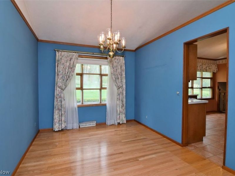 6977 Springledge Road , Sagamore Hills, OH 44067 Photo 13