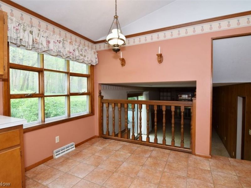 6977 Springledge Road , Sagamore Hills, OH 44067 Photo 16