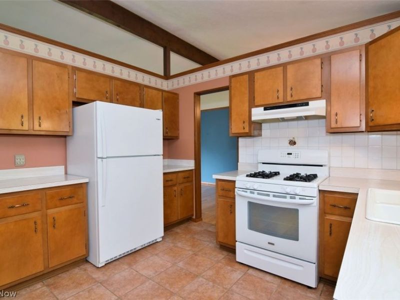6977 Springledge Road , Sagamore Hills, OH 44067 Photo 17