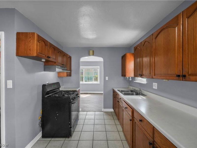 4684 W 158th Street, Cleveland, OH 44135 Photo 9