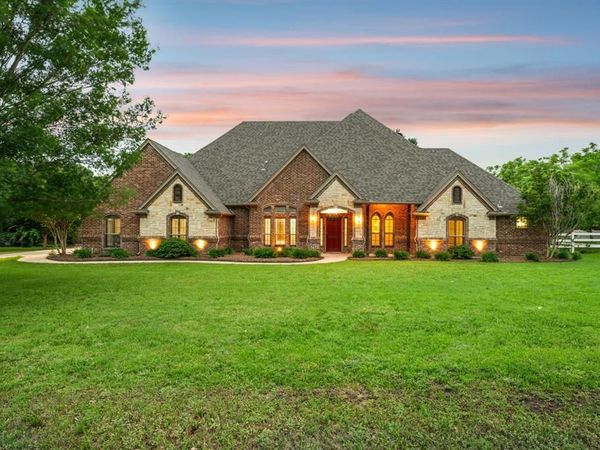 14201 Meadow Grove Drive, Haslet, TX 76052