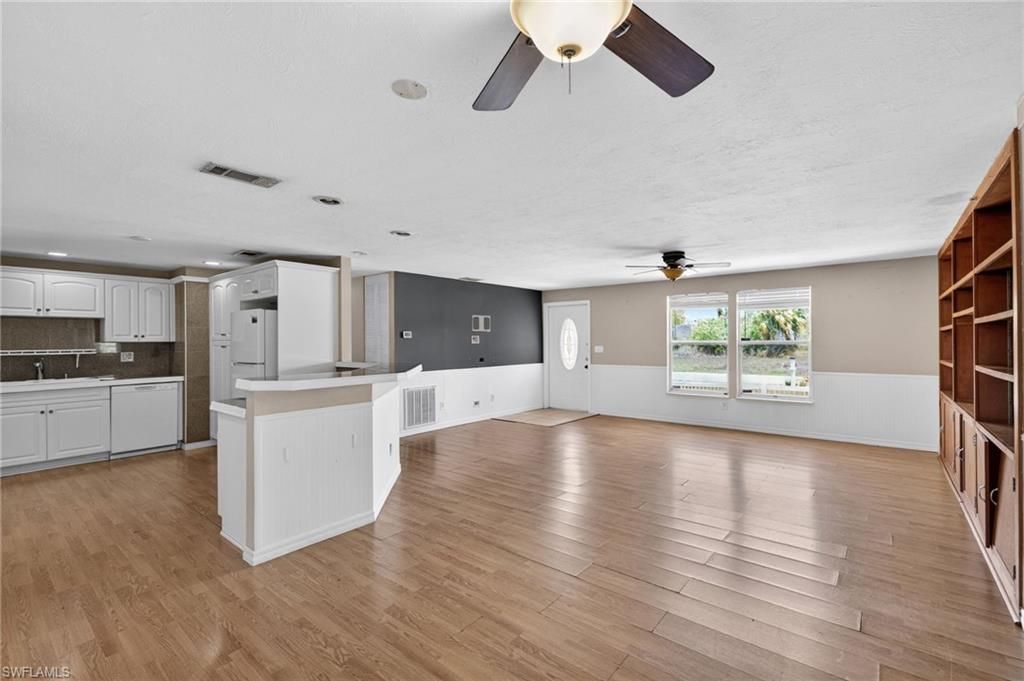 2623 NE 22nd Ave, Cape Coral, FL 33909 Photo
