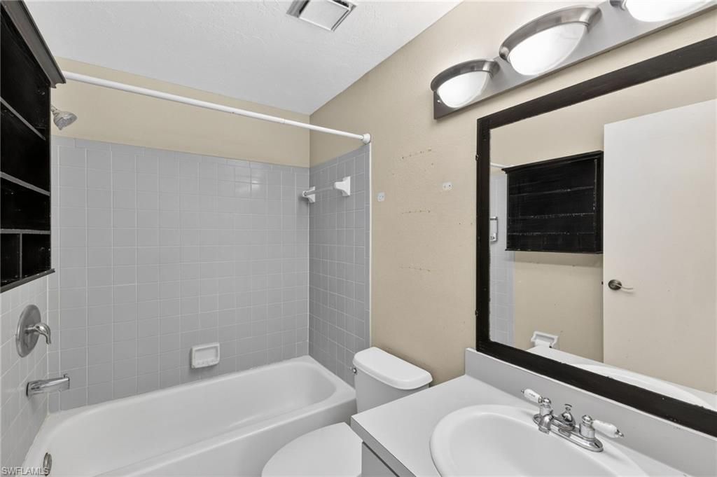 2623 NE 22nd Ave, Cape Coral, FL 33909 Photo