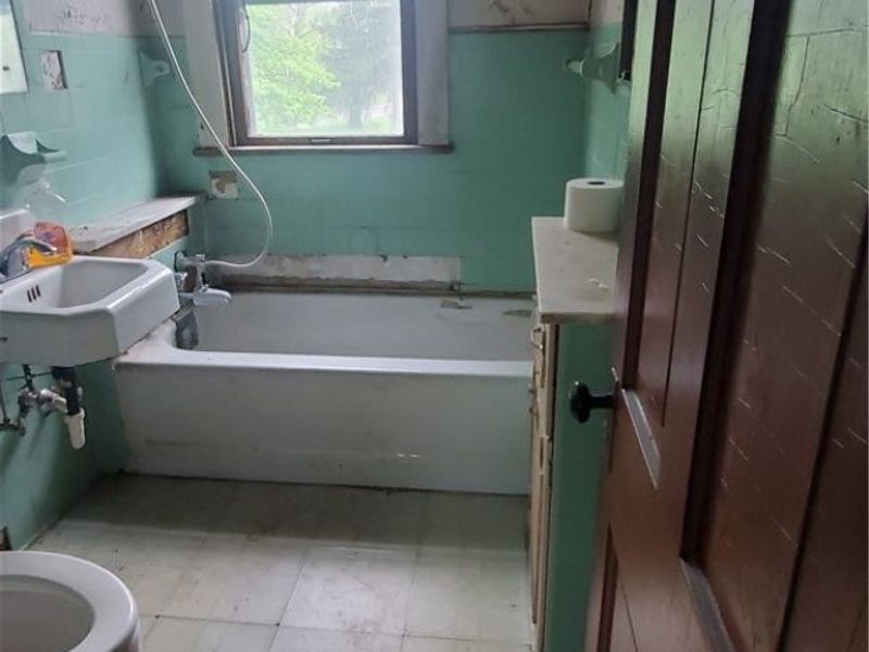 17 Oak Park, Youngstown, OH 44505 Photo 16
