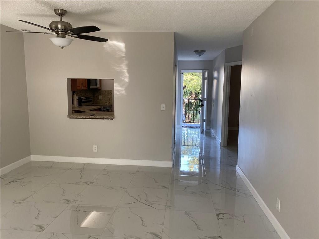 11615 NW 28th Street, Unit 4, Coral Springs, FL 33065 Photo