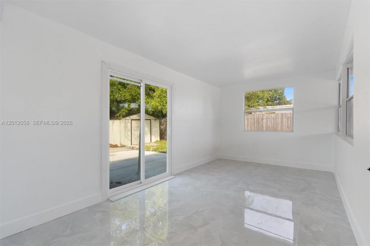4041 NE 15th Ter, Pompano Beach, FL 33064 Photo