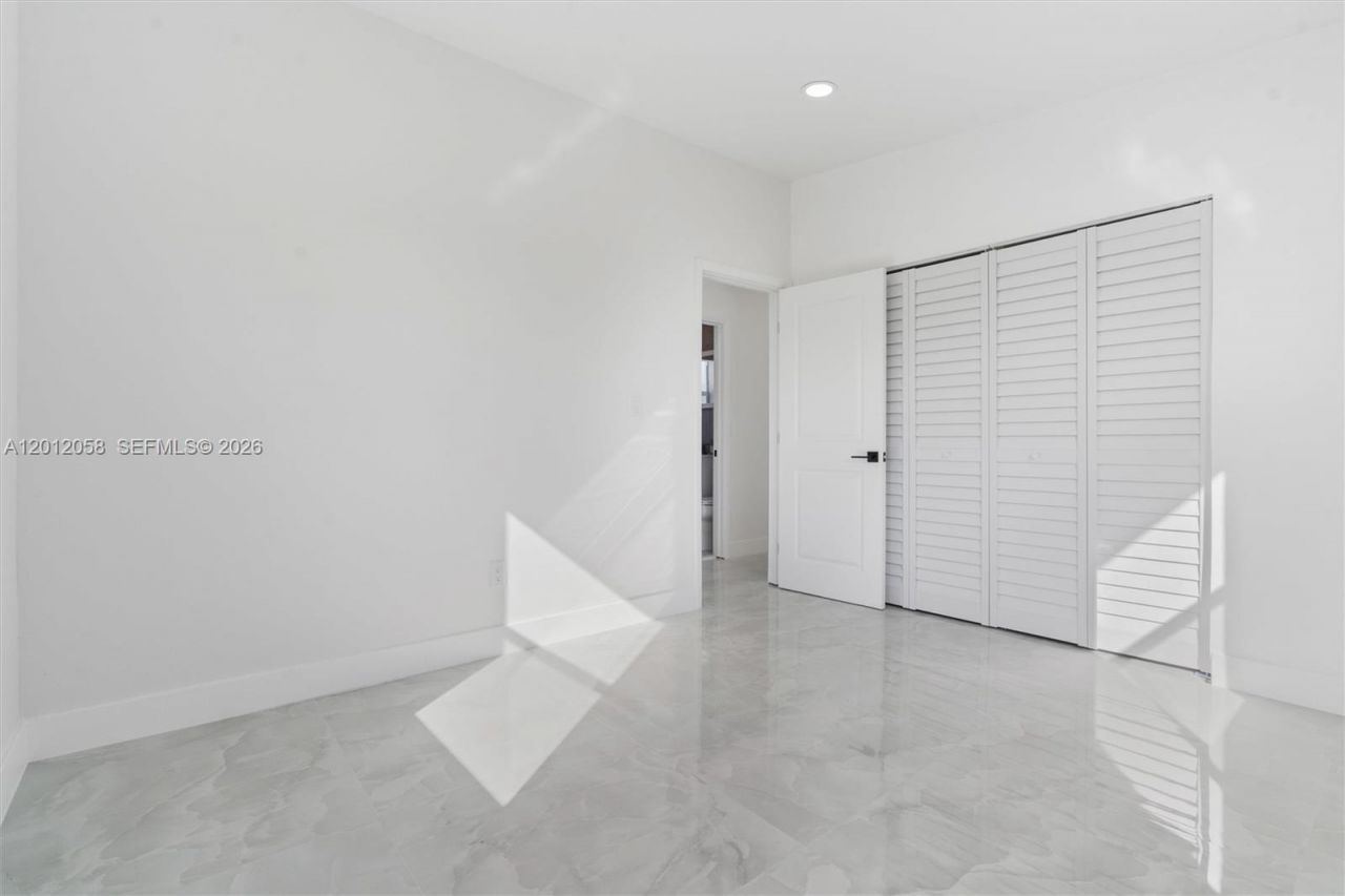 4041 NE 15th Ter, Pompano Beach, FL 33064 Photo