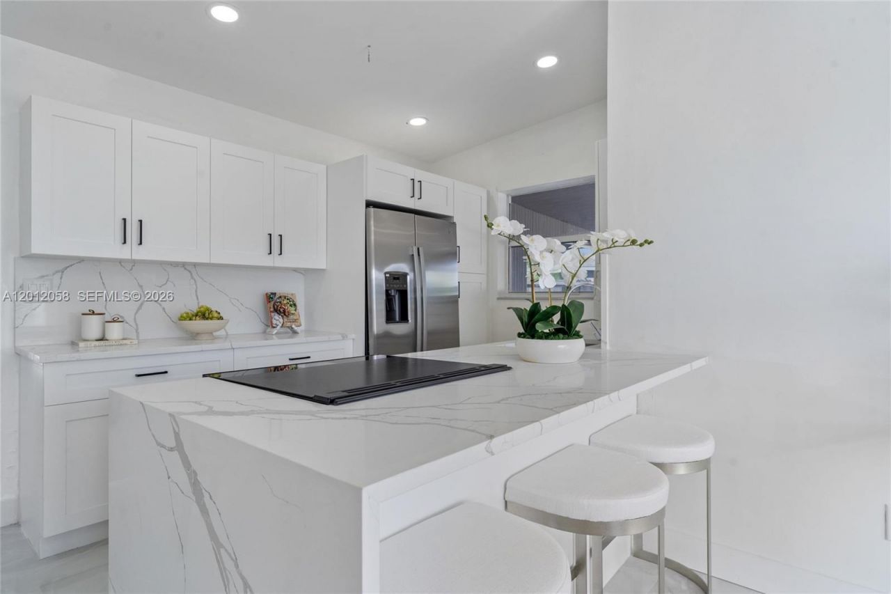 4041 NE 15th Ter, Pompano Beach, FL 33064 Photo