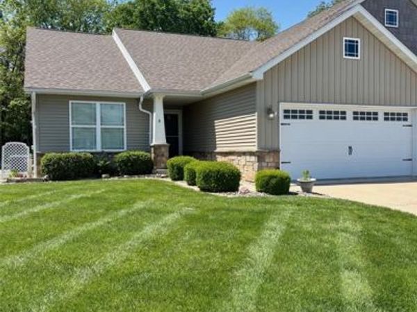 1953 Gliddon Boulevard, Unit B, Troy, IL 62294