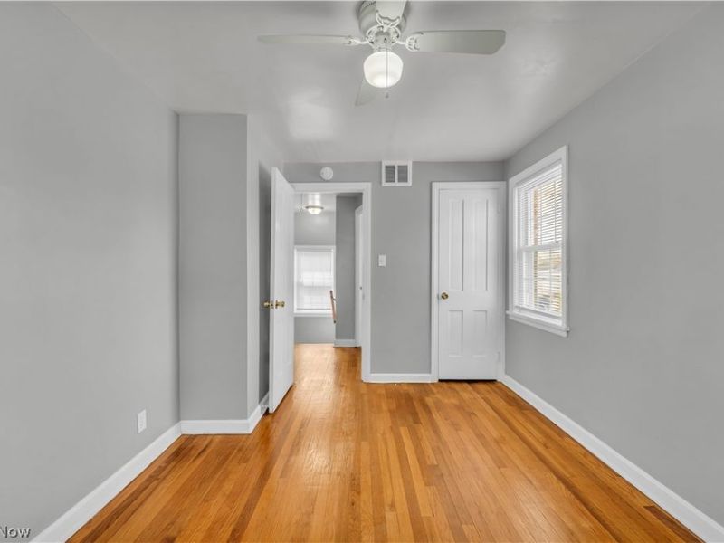 5440 Hollywood Avenue, Maple Heights, OH 44137 Photo 13