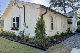 814 Armsway Street photo 4