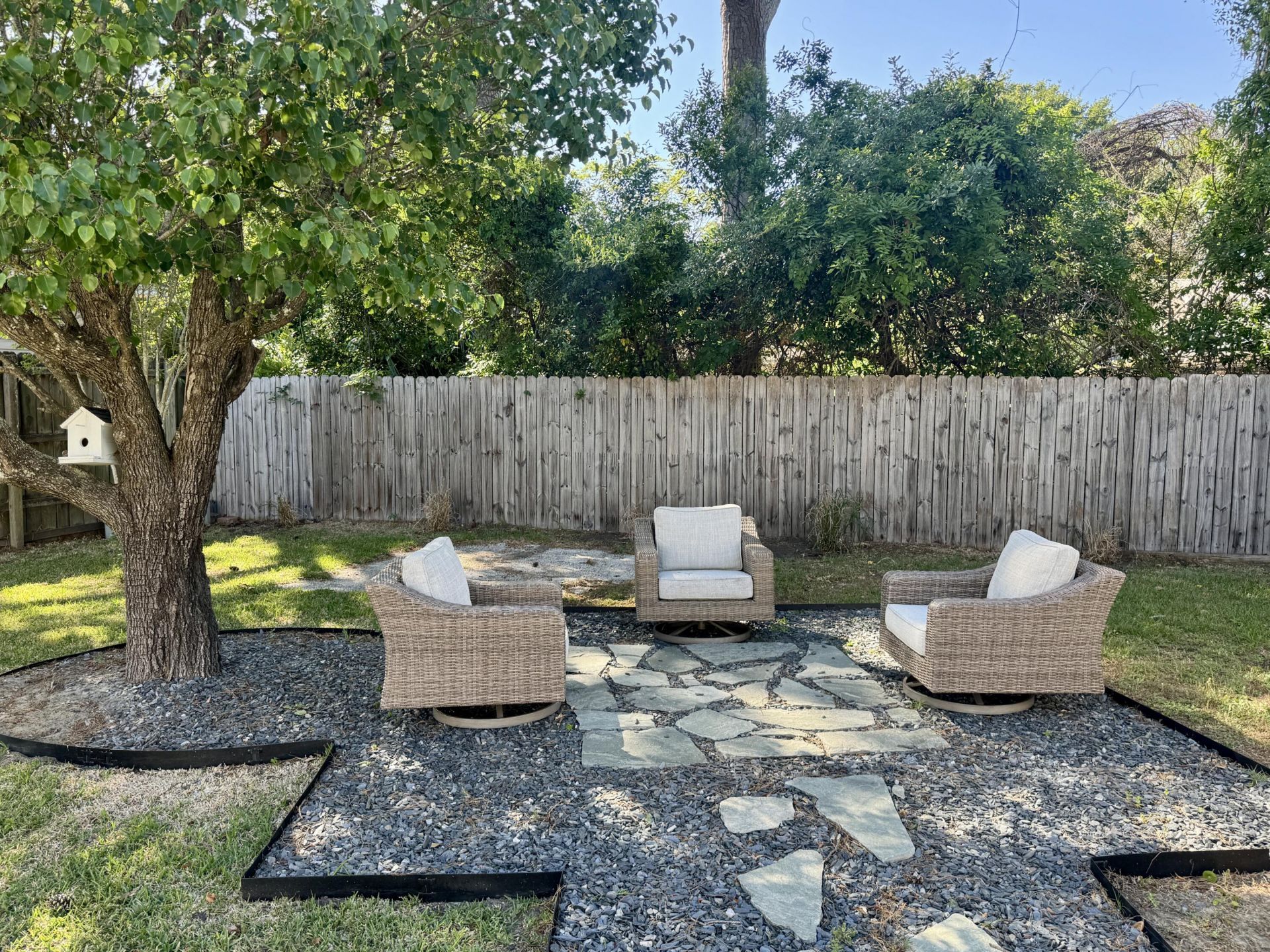 814 Armsway Street Photo 6