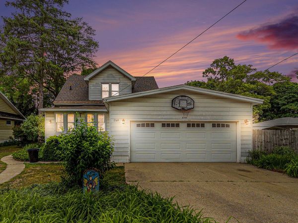 2349 Lakeshore Drive, Muskegon, MI 49441