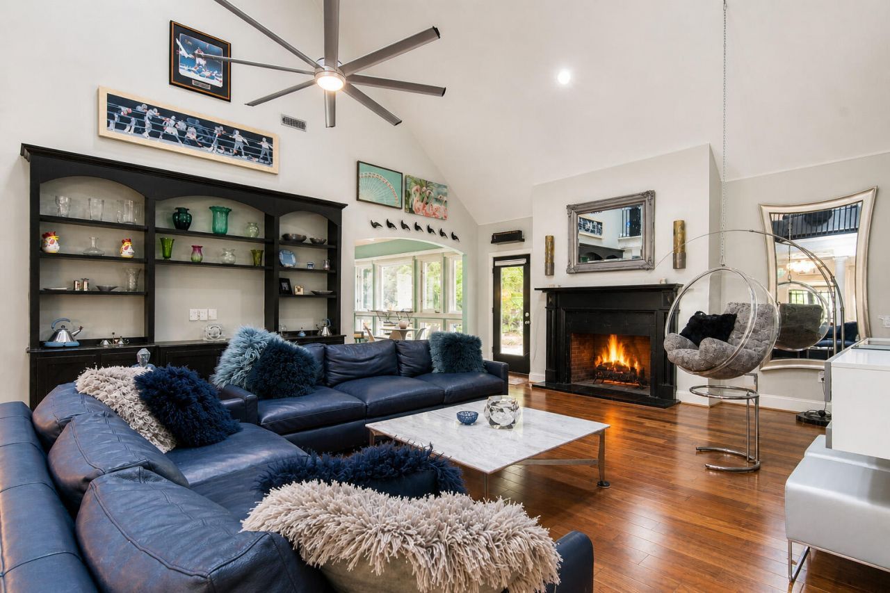 121 Berkshire Drive Photo 11