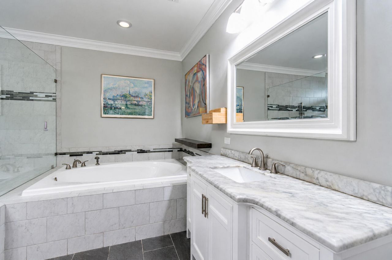 121 Berkshire Drive Photo 25