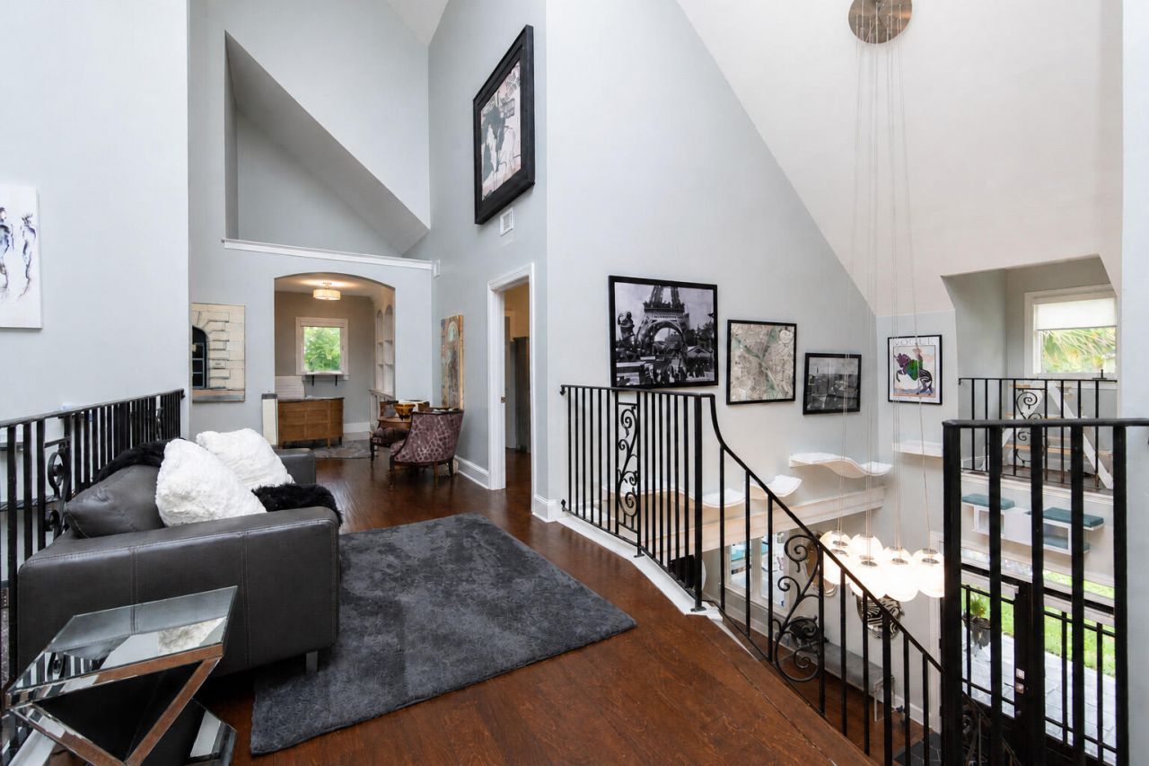 121 Berkshire Drive Photo 32
