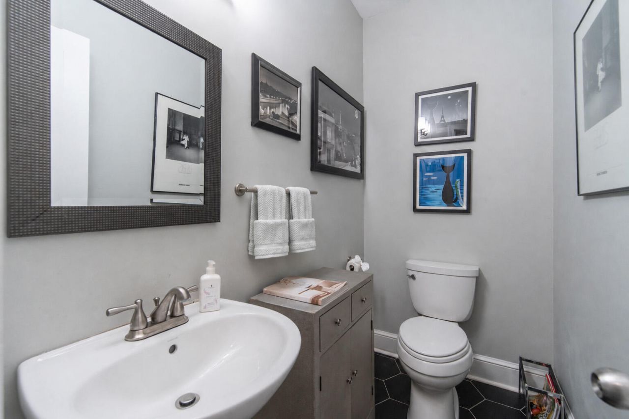121 Berkshire Drive Photo 45