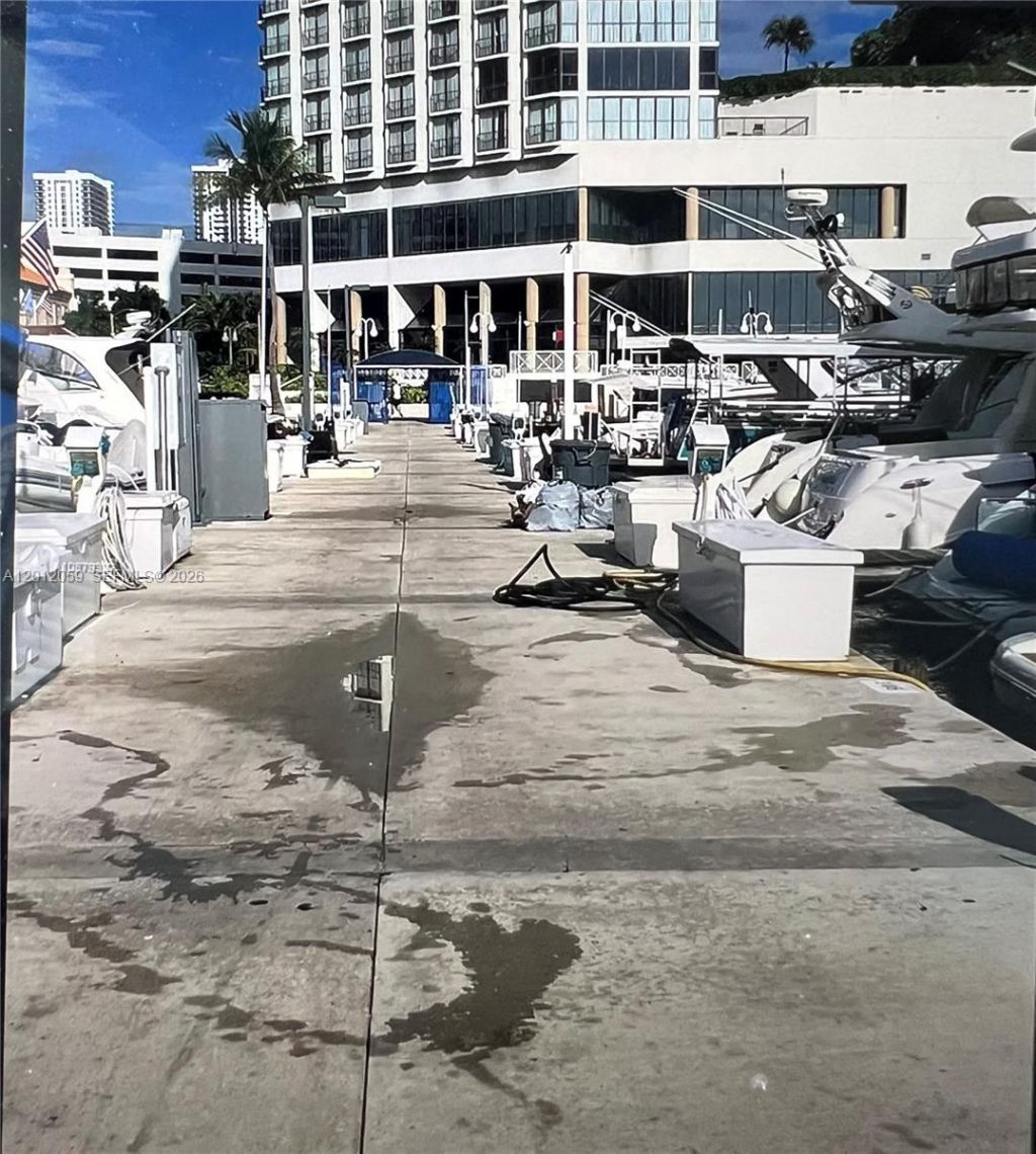 1717 N Bayshore Dr, Unit A1448, Miami, FL 33132 Photo
