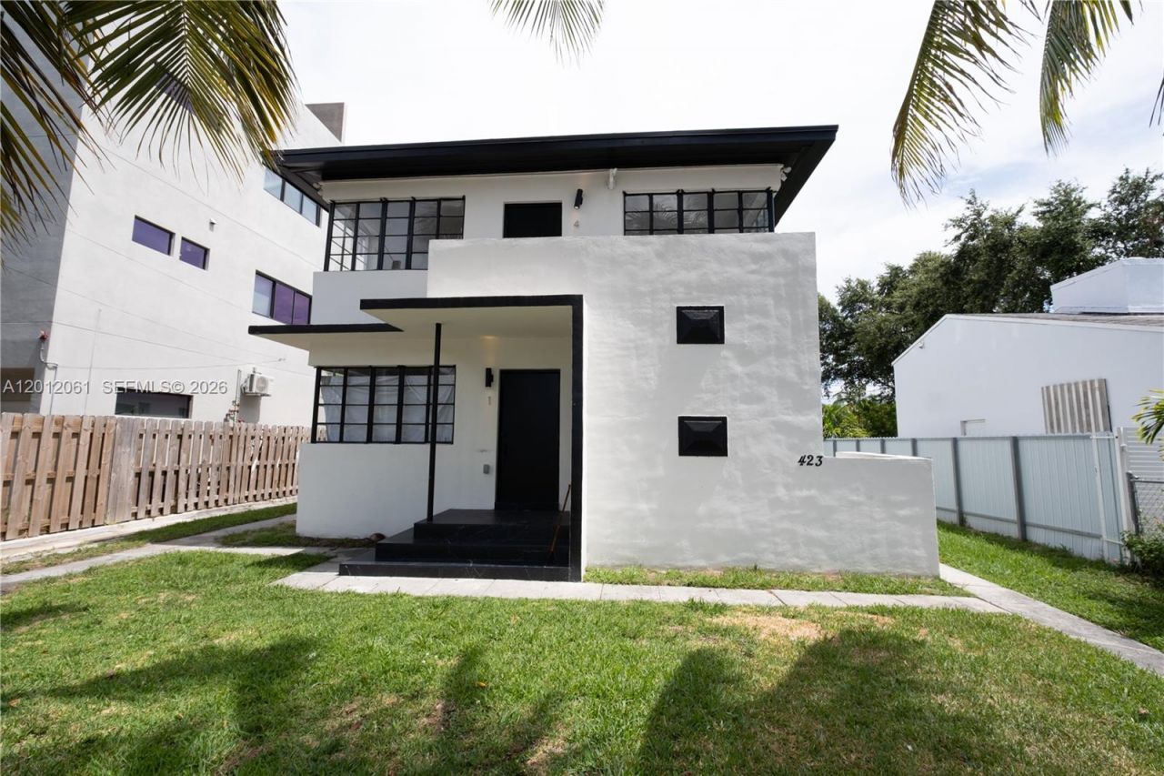 423 NE 71st St , Unit 4, Miami, FL 33138 Photo