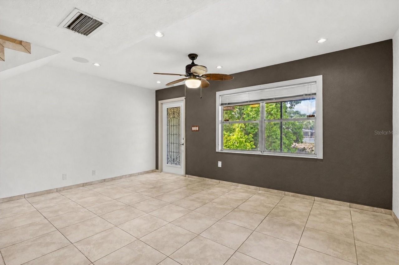 3202 Ramblewood Drive N, Sarasota, FL 34237 Photo