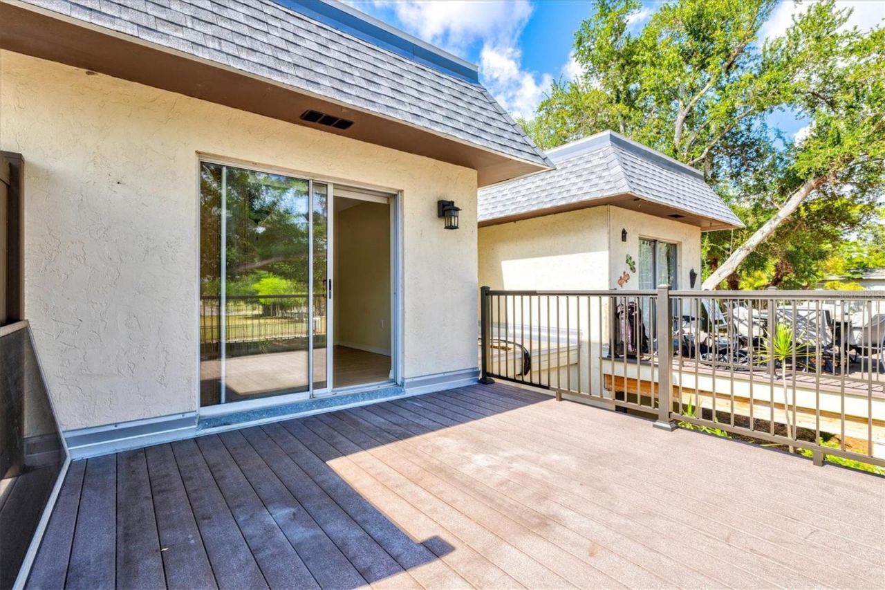 3202 Ramblewood Drive N, Sarasota, FL 34237 Photo