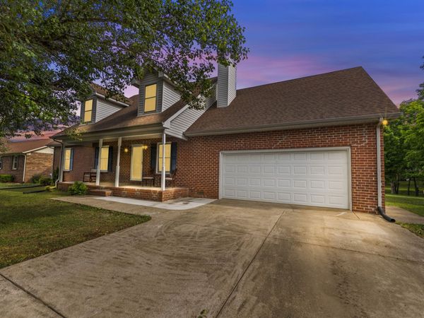 3950 Country Park Ln , Murfreesboro, TN 37128