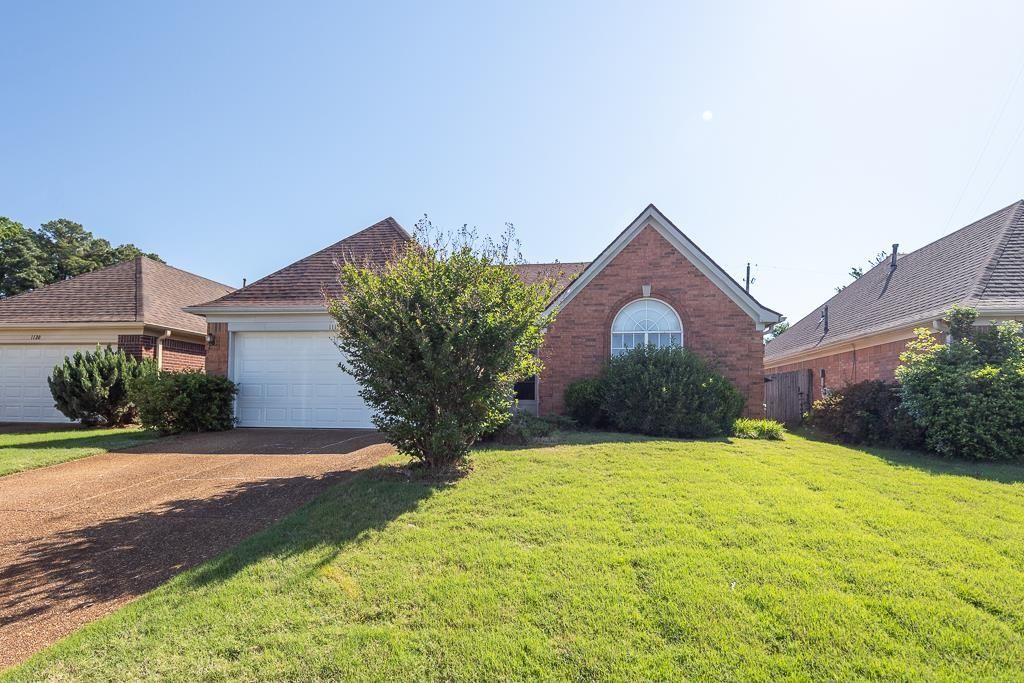 1114 Cathedral Ln, Cordova, TN 38018 Main Photo