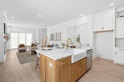 604 Verdura Way photo 4