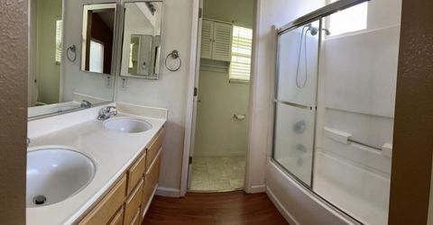 6368 Laguna Mirage Ln, Elk Grove, CA 95758 Photo