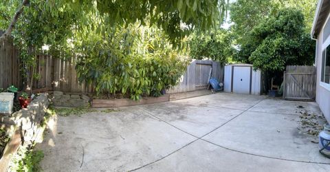 6368 Laguna Mirage Ln, Elk Grove, CA 95758 Photo