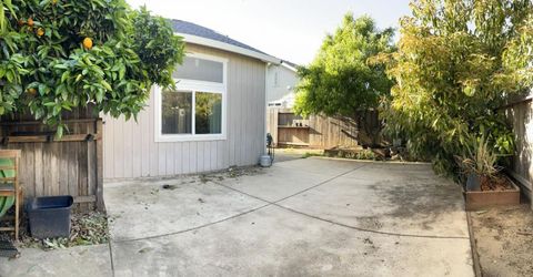 6368 Laguna Mirage Ln, Elk Grove, CA 95758 Photo