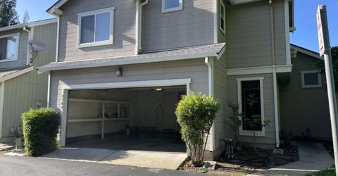 6368 Laguna Mirage Ln, Elk Grove, CA 95758 Photo