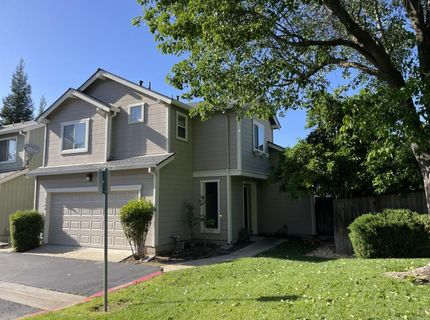 6368 Laguna Mirage Ln, Elk Grove, CA 95758 Photo