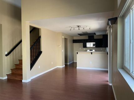 6368 Laguna Mirage Ln, Elk Grove, CA 95758 Photo