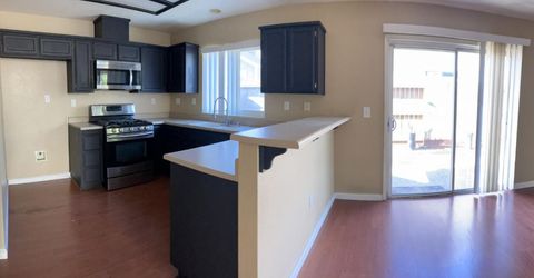 6368 Laguna Mirage Ln, Elk Grove, CA 95758 Photo