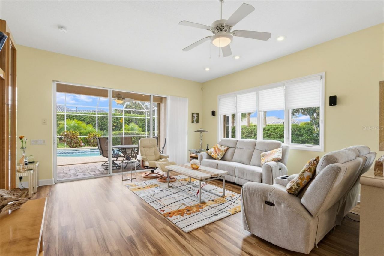 5231 97th Street E, Bradenton, FL 34211 Photo