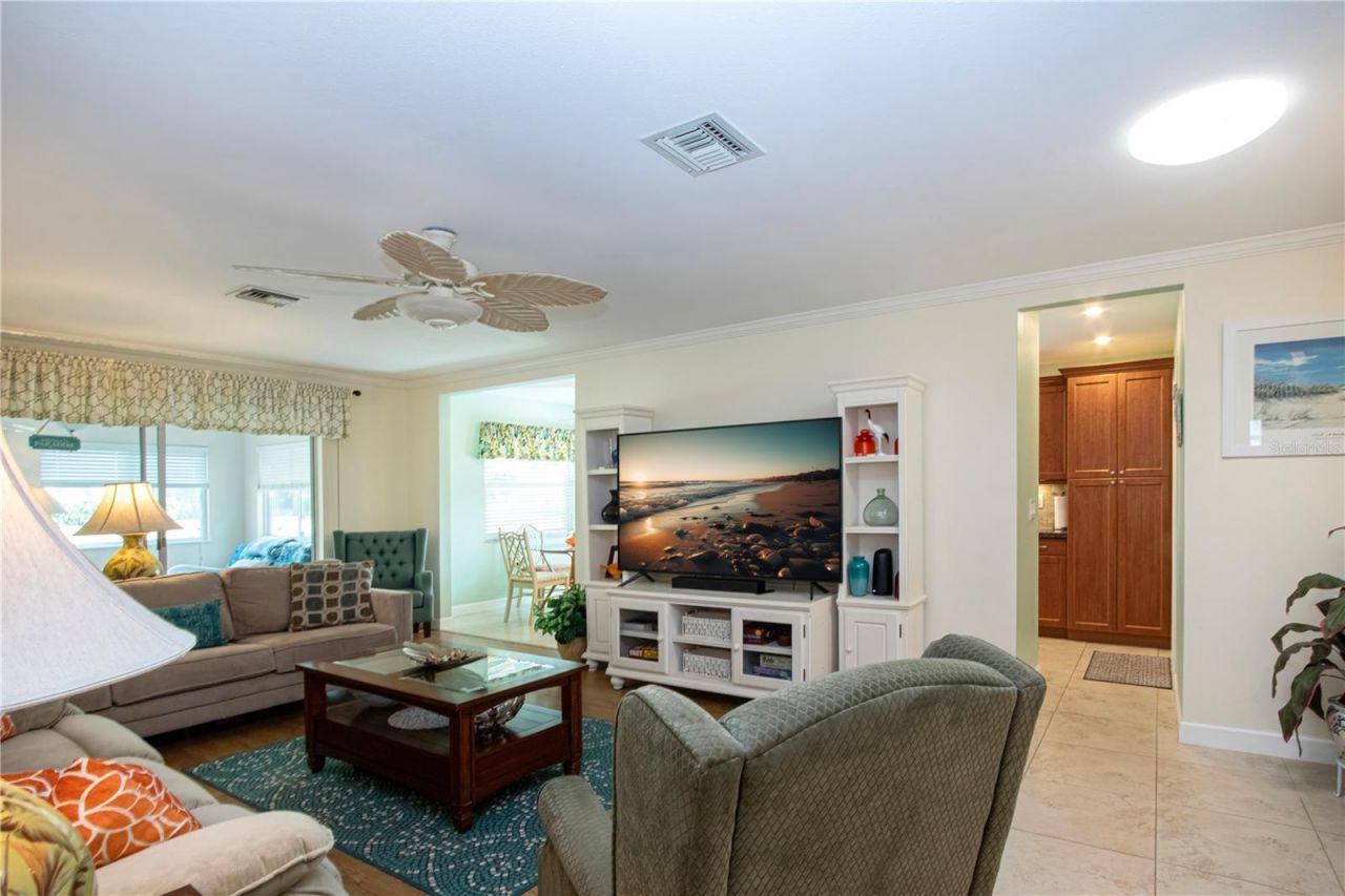 4405 Lakewood Avenue, Bradenton, FL 34208 Photo