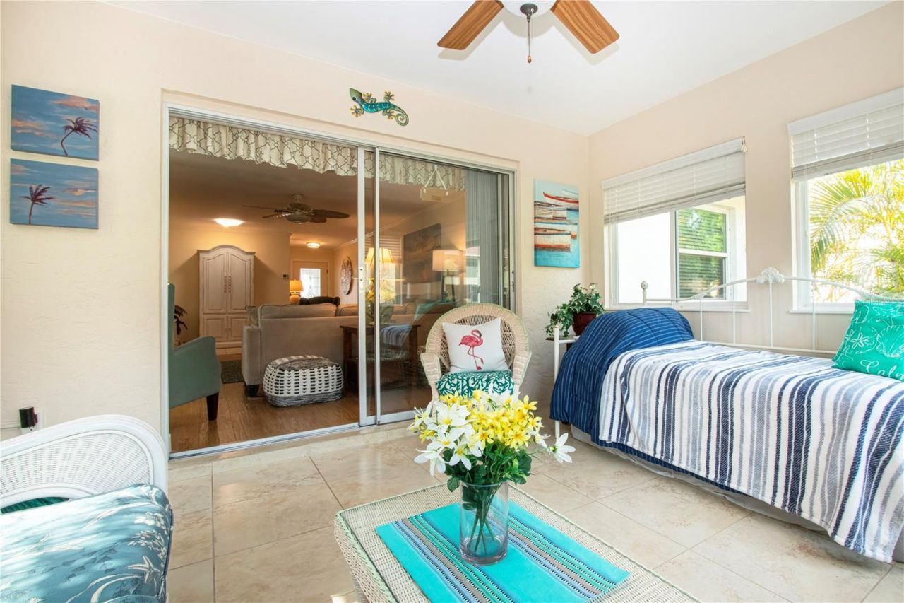 4405 Lakewood Avenue, Bradenton, FL 34208 Photo