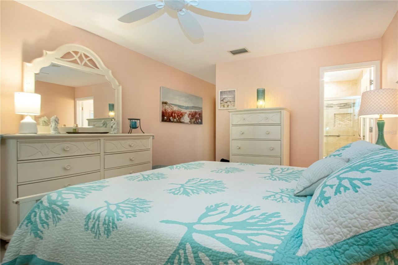 4405 Lakewood Avenue, Bradenton, FL 34208 Photo