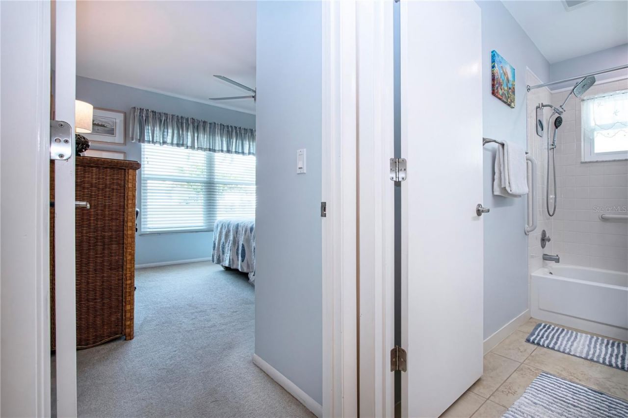 4405 Lakewood Avenue, Bradenton, FL 34208 Photo